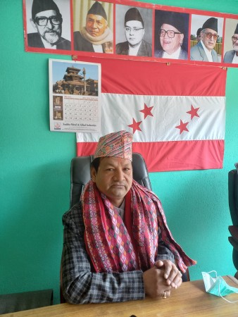 माओवादी एमाले आउट, नेपाली कांग्रेस इन