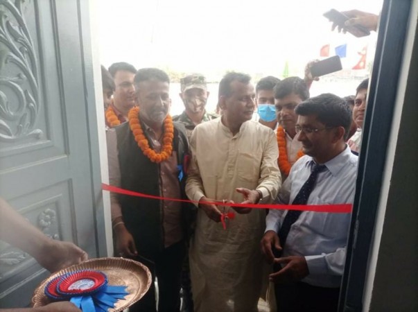 मुख्यमन्त्री राउतद्वारा लर्ड बुद्ध यूनिक एकेडेमीको नवनिर्मित भवन उदघाटन