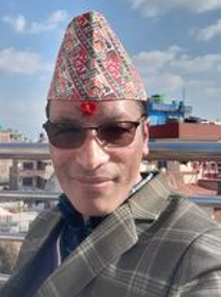 किन गर्छन् दल परिवर्तन ?