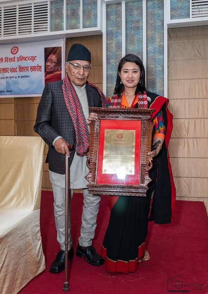 कदम पुरस्कार २०७९ बाट कीर्तिमानी सगरमाथा आरोही कल्पना महर्जन सम्मानित 