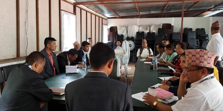 रोशी गाउँपालिकाको प्रथम कार्यपालिका बैठक सम्पन्न 