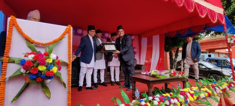 बागमती प्रदेश सरकारद्वारा भक्तपुर नगरपालिकालाई विपद्सेवी सम्मान तथा पदक 