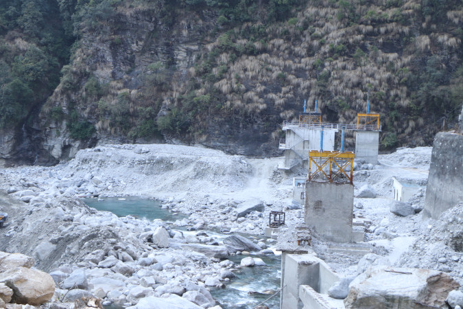 मेलम्ची आयोजना ः आयोजनाको महत्वपूर्ण भाग पुरिएको अवस्थामा