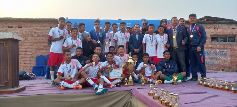 नेपाल प्रहरी स्कूलले सिद्धिस्मृति भक्तपुर कप जिते