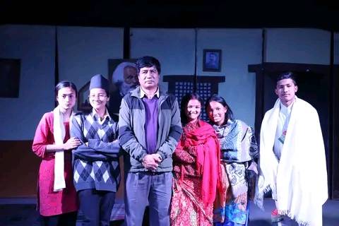 हृदयचन्द्र नाटक मेलामा मरुभूमिका लेखक नाटक मञ्चन