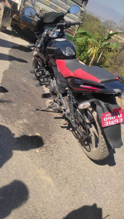 बागेश्वरी हेल्थ पोष्टबाट मोटरसाइकल चोरी गर्ने दुईजना पक्राउ 