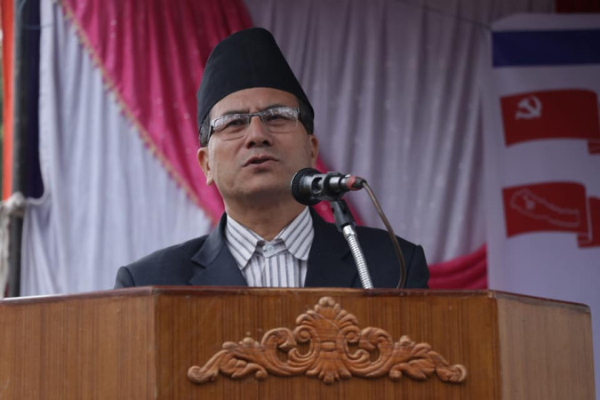 राजनीतिमा पदका निम्ति जे पनि गर्दा देशको अवस्था दयनीय 