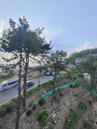 गर्मीले हैरान हुनुभयो ? नगरकोट जानुहोस् 