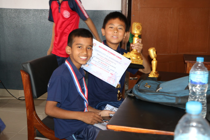 विद्यालयस्तरीय गायनमा सरस्वती विद्यागृह मा.विका छात्र निकेश तामाड्ड प्रथम