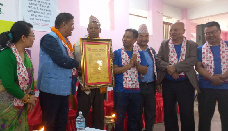 समुदायका लागि बाँच्ने गणेशबहादुर नगरकोटीलाइ बर्ष ब्यक्तित्व सम्मान 