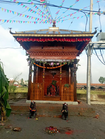 चन्दा उठाएर भक्तपुरको बासिडोलमा बनाइयो कलात्मक मन्दिर 