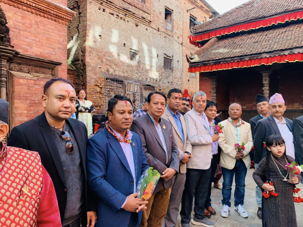 राष्ट्रपतिको भक्तपुर सवारी ः धेरै थिए तर भक्तपुरका थिएनन् 