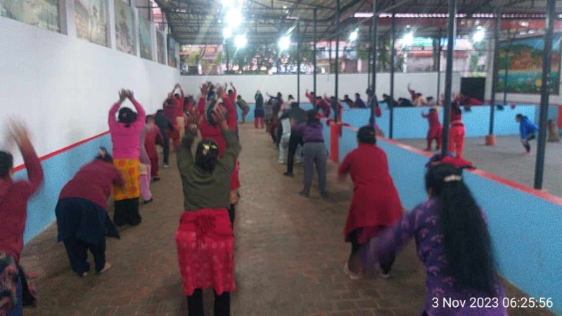 भक्तपुरका टोलटोलमा दैनिक छिकोंग व्यायाम