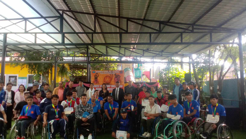 सके जितिन्छ, नसके सिकिन्छ भन्दै एभरेष्ट स्कुलमा भयो अपांगहरुवीच मैत्रीपूर्ण बास्केटबल 