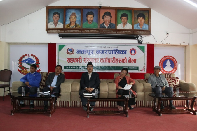 युद्धको समर्थन गरेका संसारका शासकहरु एक्लिँदै जानेछन्
