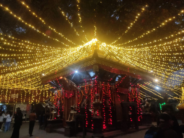 तिहारको अवसरमा बंशगोपालमा बजार अनुगमन