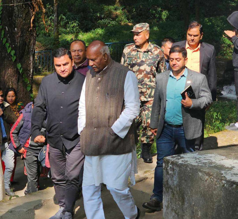 शिवपुरी जलाधार क्षेत्रको खानेपानी मुहानहरुको समस्या समाधानको विषयमा छलफल 