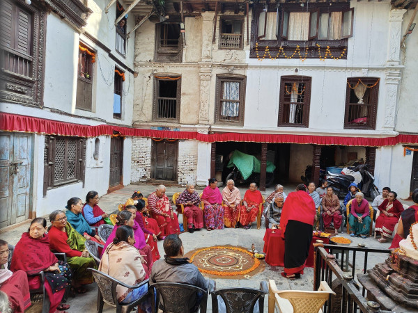 जेष्ठ नागरिकलाई सामुहिक म्हपूजा