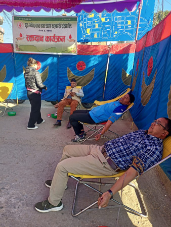 गुरु गणेशले गरयो रक्तदान तथा सदस्यता वितरण कार्यक्रम