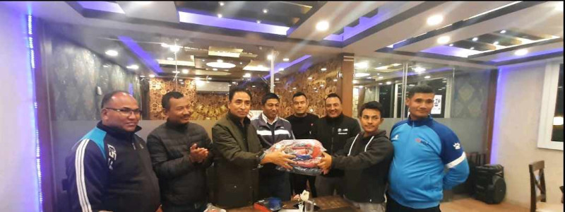 नेपाल इको प्यानलले दियो बक्सिङ खेलाडीलाई खेलकुद सामाग्री 