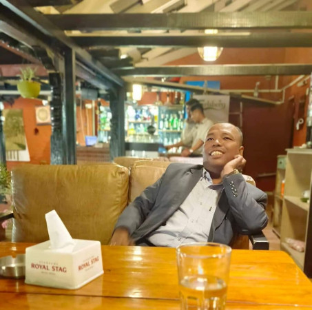 त्रास र धम्की 