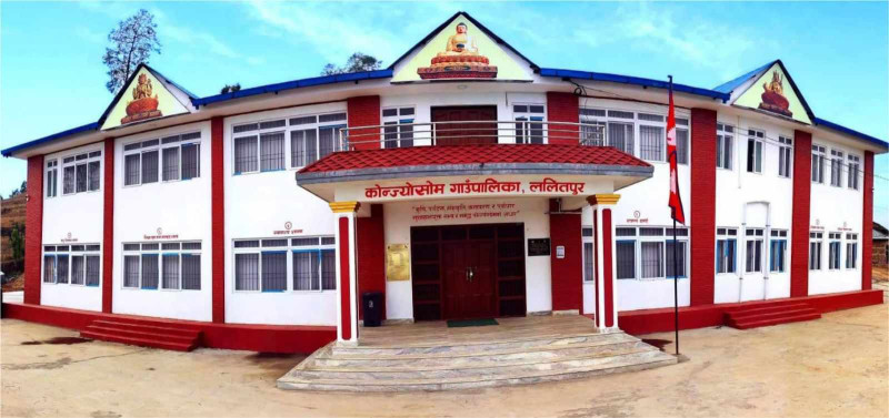 गर्भवती महिलालाई दुई पटकमा दुईसय रिचार्ज 