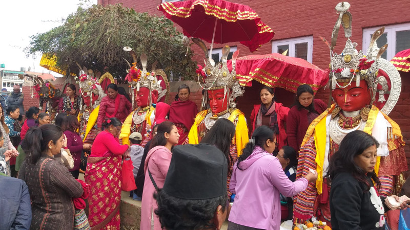 भक्तपुरमा भएको सम्यक दान पर्वको फोटो कथा