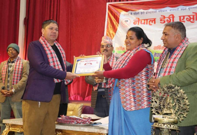 सञ्चारकर्मी नवराज बजगाई सम्मानित 