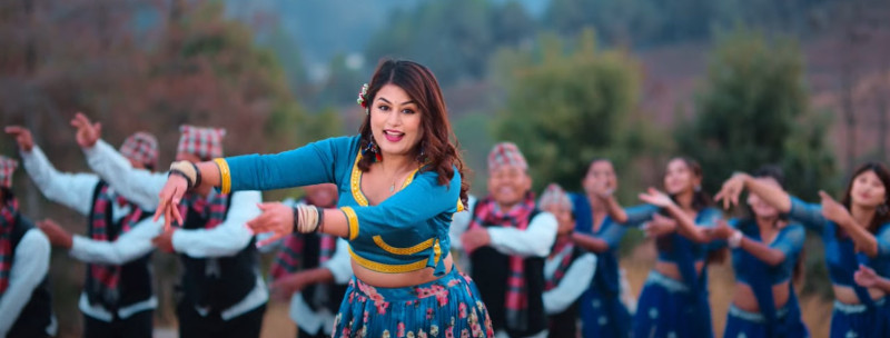 हेर्छौ तन्की तन्की सार्बजनिक