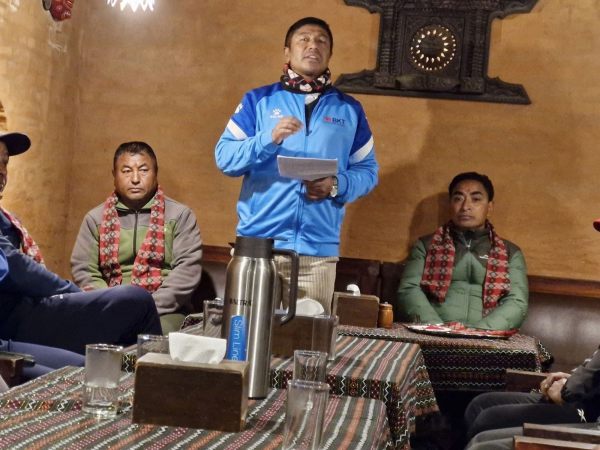 बक्सिङ संघमा रहेर संघसंस्थाहरुमा निर्वाचित पदाधिकारीहरुलाई दिइयो बधाई 