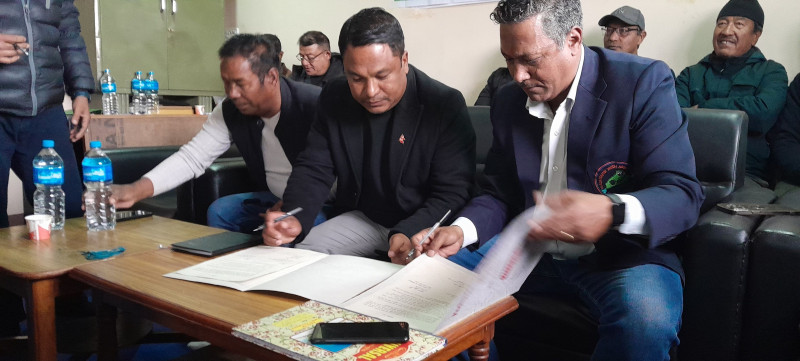 मध्यपुर थिमि नगरपालिका वडा लिग फुटवल हुने ः यसको लागि भयो सम्झौता 