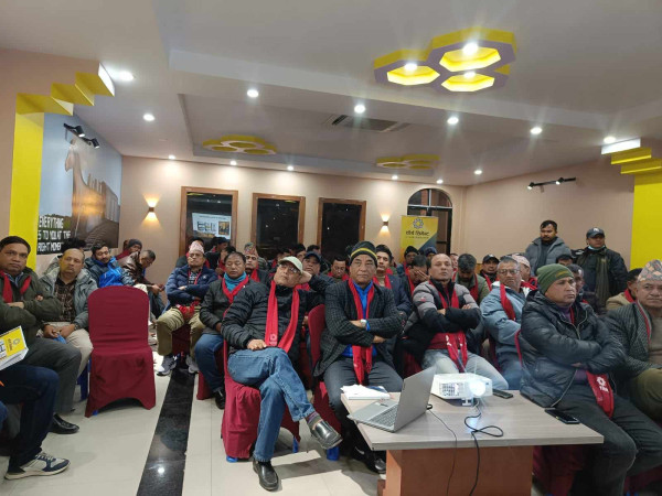 भक्तपुरमा सौर्य सिमेन्टको कन्ट्र्याक्टर मिट