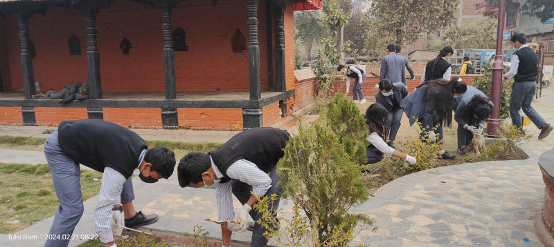 वार्षिकोत्सवको अवसरमा सरसफाई (तस्वीरहरु छन् ) 
