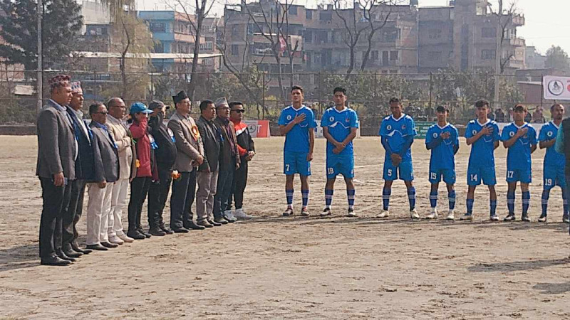 तस्वीरमा तेश्रो भक्तपुर कप फुटबल प्रतियोगिता