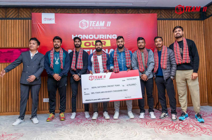 टिम ११ द्वारा राष्ट्रिय क्रिकेट टिम सम्मानित