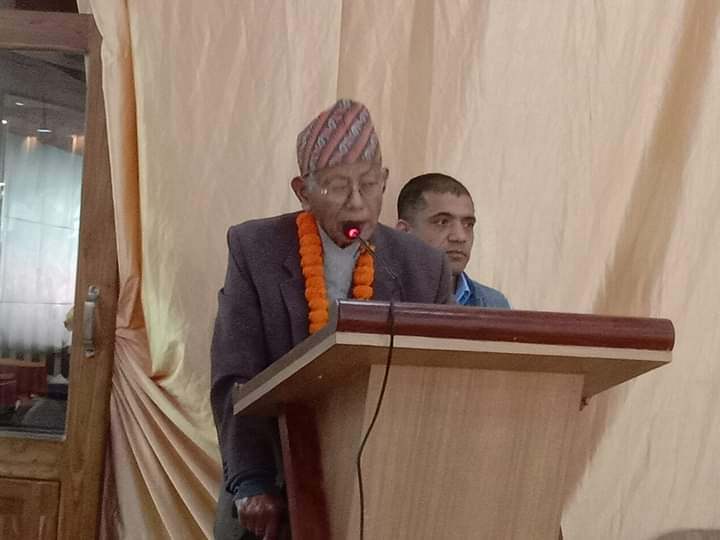 ग्वंगः, उप्रेती र रसिककाे  निबन्ध विधाका तीन कृति लोकार्पण