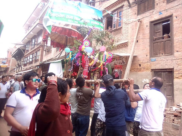 भक्तपुरको बिस्का : जात्राभित्रका जात्रा
