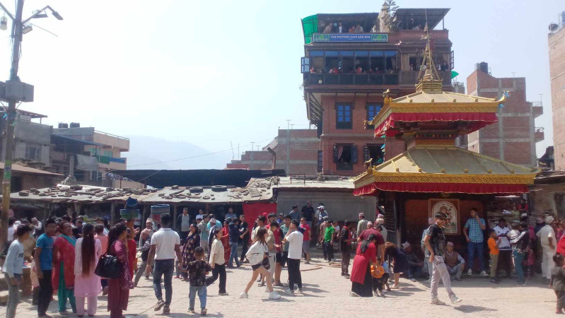 ढालियो पोटरी स्वायरको ल्हा मरु ल्योसिंद्य