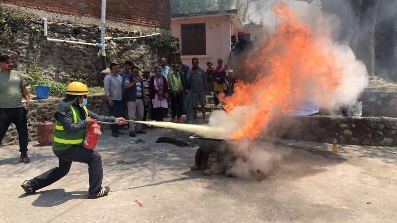 चाँगुनारायणका ९ वटै वडाहरुमा आगलागी सुरक्षा सम्बन्धि अभिमुखीकरण 