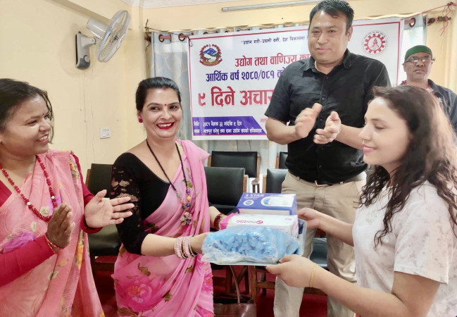 नौ दिने अचार बनाउने तालिम शुरु