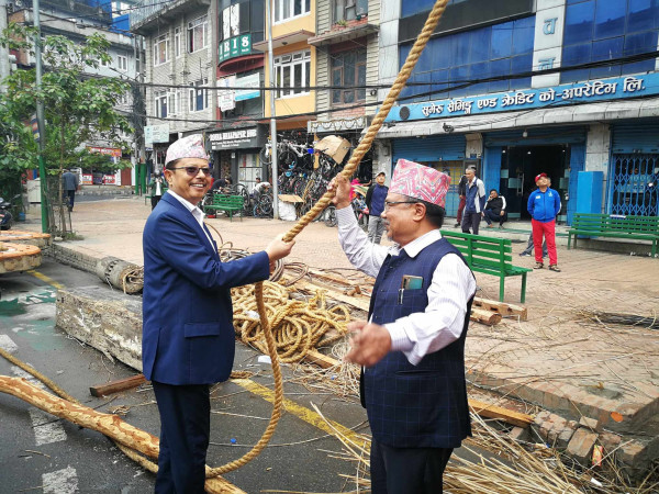 रथ निर्माणबारे गुठी संस्थानद्वारा अवलोकन  