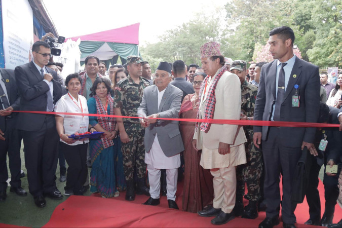 अर्थतन्त्रको जग लघु, घरेलु तथा साना उद्योगलाई प्राथमिकता दिनुपर्छ ः राष्ट्रपति 