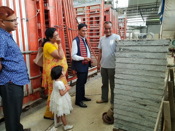 यस्तो गर्नुपर्छ स्वदेशमै केही गर्न (तथ्यांकसहित)  