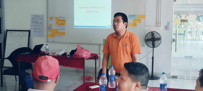 सहकारी सञ्चालकहरु तालिममा (तस्वीर कथा)