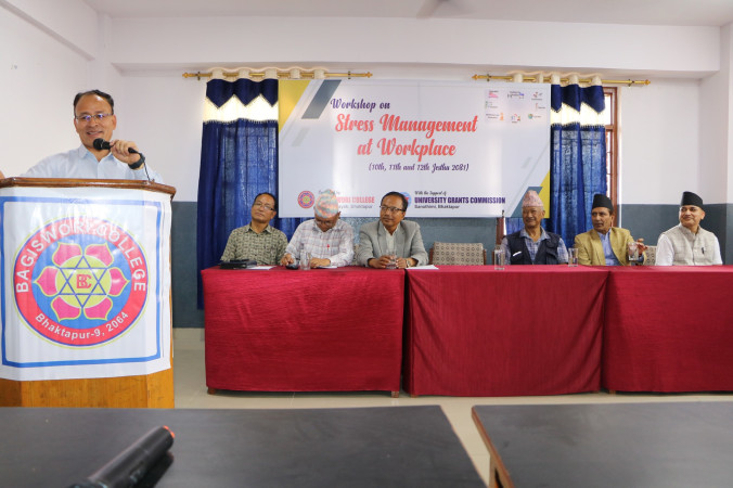 चिनियाहरुले स्क्रिनको विरुद्ध ग्रीन टाइमलाई जोड