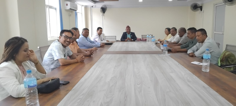 किन गए भक्तपुर उद्योग वाणिज्य संघको टोली चाँंगु ?