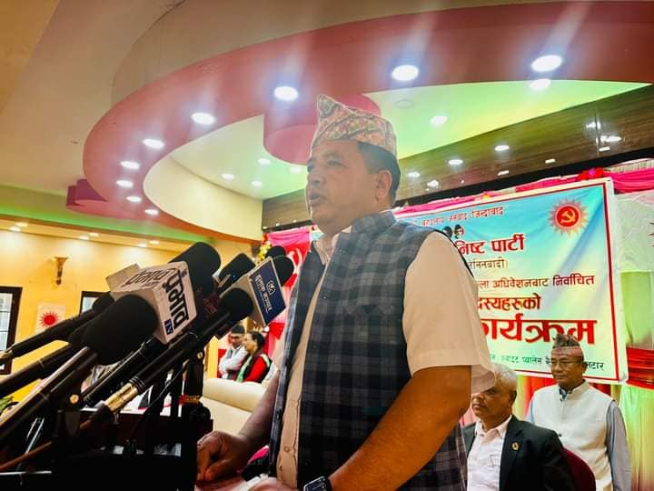 भक्तपुर २ का सांसद् कुन दुलोमा लुकेर बसेका छन् ? जनताले एमाले खोज्न थालिसके 