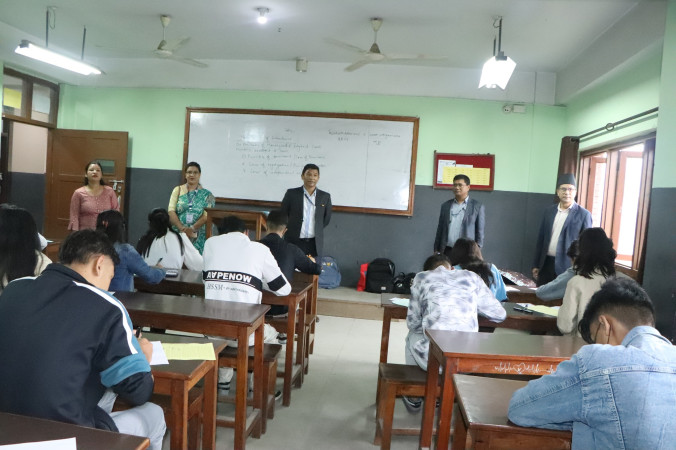 ख्वपमा पहिलो चरणको प्रवेश परीक्षामै दुई हजार पाँंच सय वढी विद्यार्थी सहभागी ः सवैभन्दा वढी विज्ञान संकायमा  