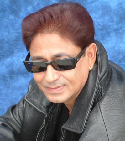 वरिष्ठ पप गायक ओम विक्रम विष्ट सम्मानित हुने 