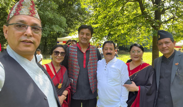 जर्मनीको फ्रङफोर्ट शहरमा “नेवाः तजिलजि नखः” 